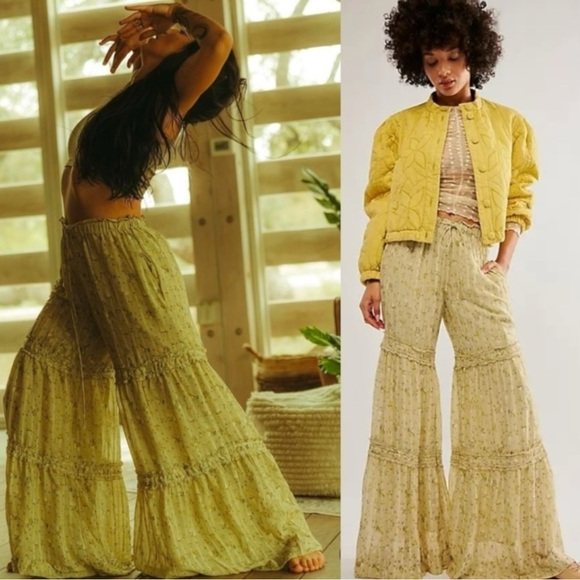 Free People Dainty Ethereal Cottage Prairie Tiered Wide Leg Pants Size Large NEW - Picture 1 of 15